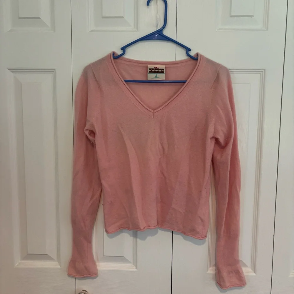 Cashmere bedazzled sweater